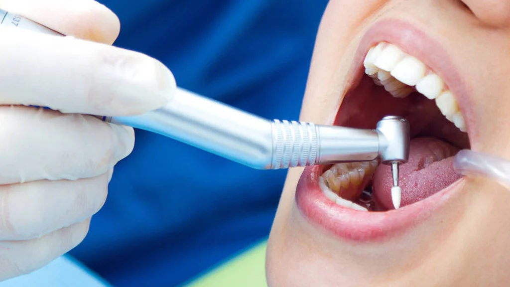 белый налет на языке лечение